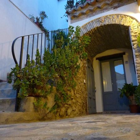 B&B Amphisya Roccella Ionica Exterior foto