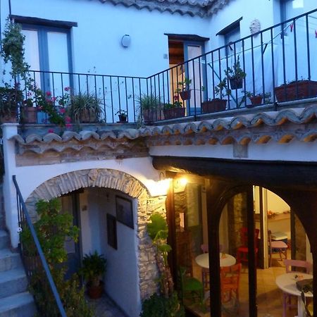 B&B Amphisya Roccella Ionica Exterior foto